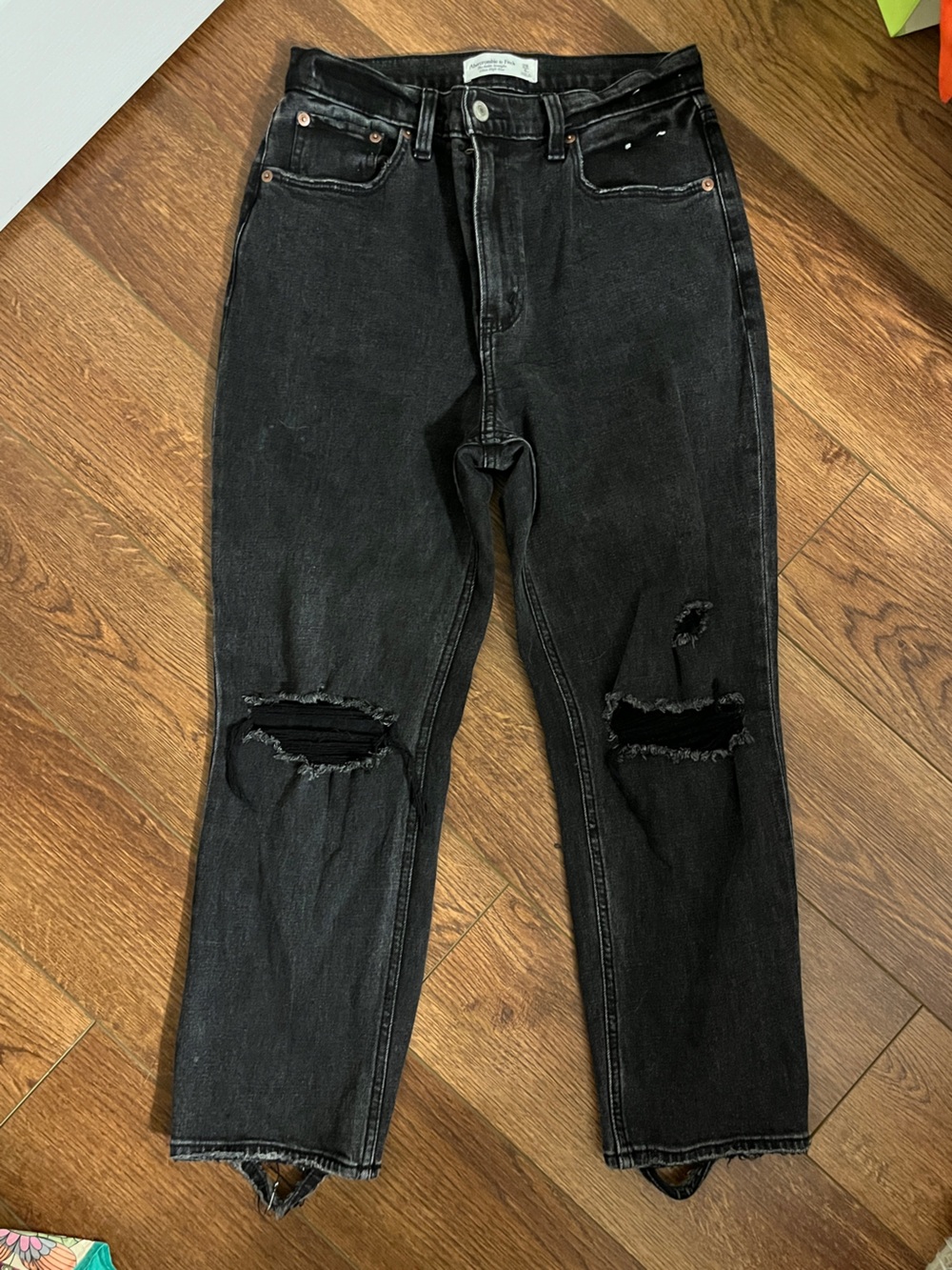 Abercrombie & Fitch Black Distressed Ankle Jeans
